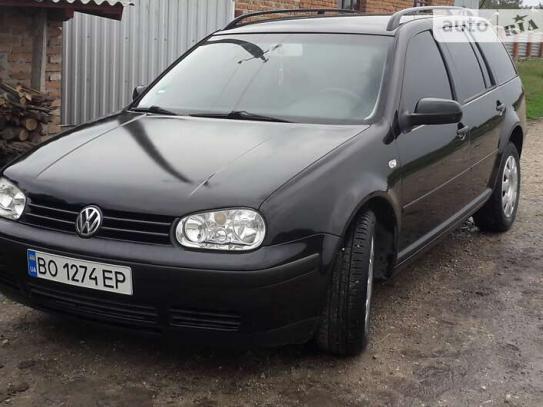 Volkswagen Golf 2002г. в рассрочку