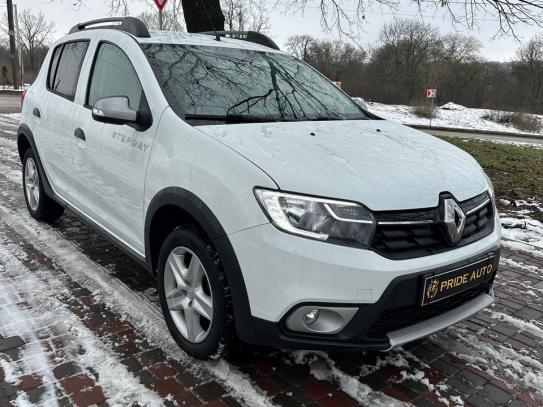 Renault Sandero 2018р. у розстрочку