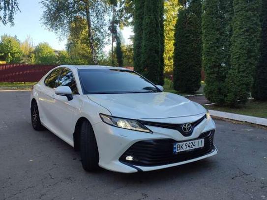 Toyota Camry
                           2017г. в рассрочку