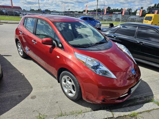 Nissan Leaf                            2012г. в рассрочку