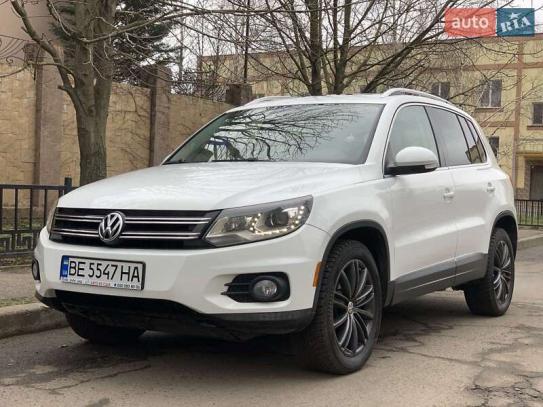 Volkswagen Tiguan                          2015г. в рассрочку