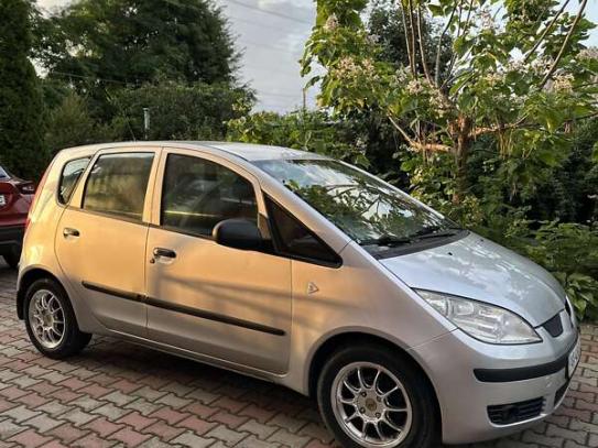 Mitsubishi Colt 2007г. в рассрочку