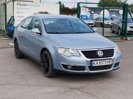 Volkswagen Passat 2006р. у розстрочку