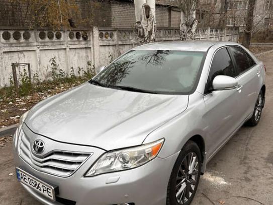 Toyota Camry 2009р. у розстрочку