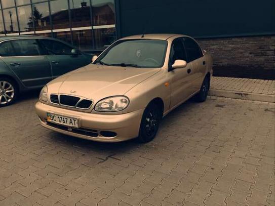 Daewoo Lanos 2004р. у розстрочку