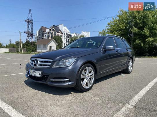 Mercedes-benz C-class 2013г. в рассрочку