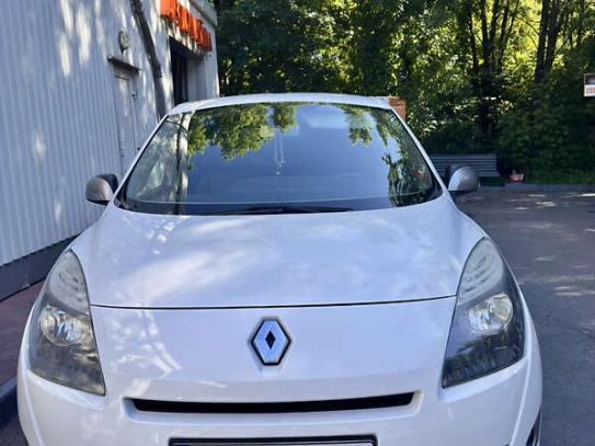 Renault Grand scenic 2011 in Raten