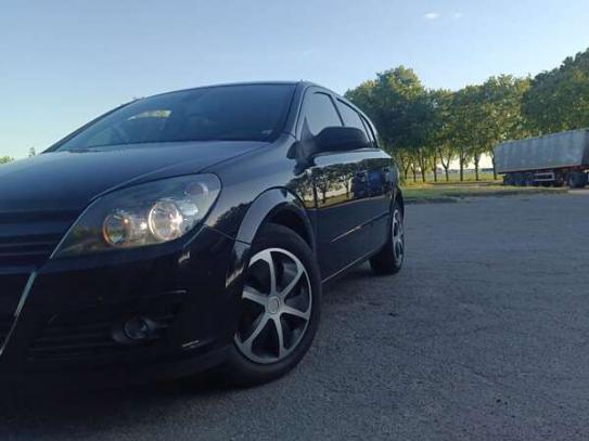 Opel Astra                           2005г. в рассрочку