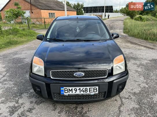 Ford Fusion                          2005г. в рассрочку