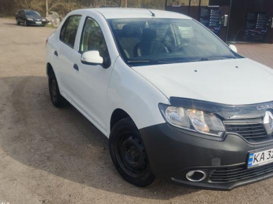 Renault Logan                           2014г. в рассрочку