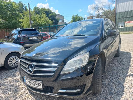 Mercedes-benz R350 2011г. в рассрочку