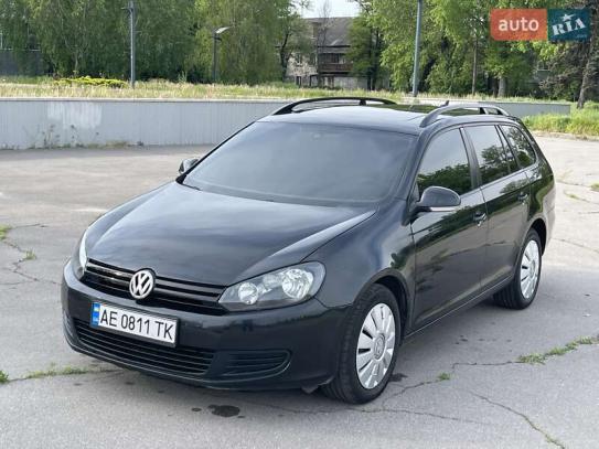 Volkswagen Golf 2010г. в рассрочку