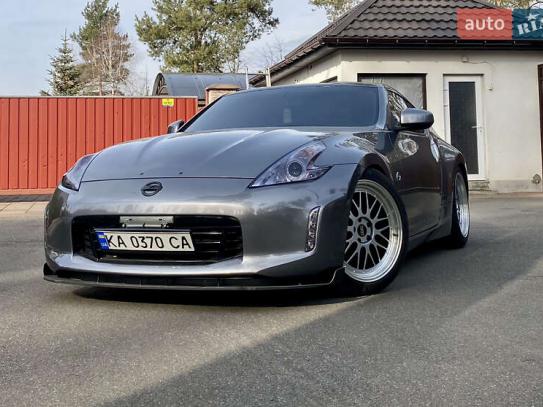 Nissan 370 z                           2014г. в рассрочку