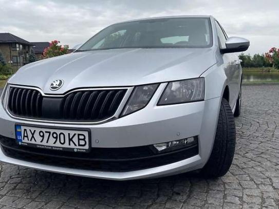Skoda Octavia
                         2017г. в рассрочку