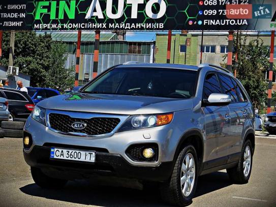 Kia Sorento                         2012г. в рассрочку