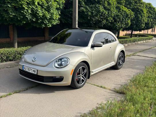Volkswagen Beetle
                          2012г. в рассрочку