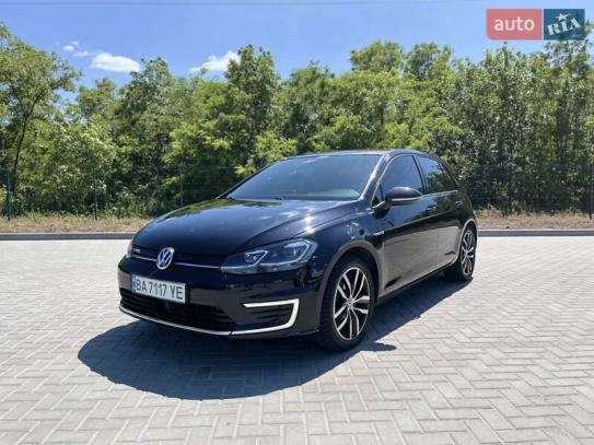 Volkswagen E-golf                          2019г. в рассрочку