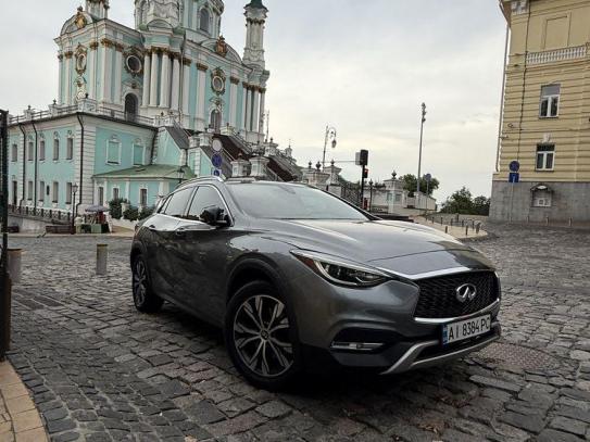 Infiniti Qx30                            2016г. в рассрочку
