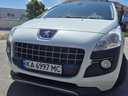 Peugeot 3008
                            2011г. в рассрочку