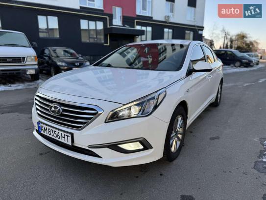 Hyundai Sonata 2016г. в рассрочку