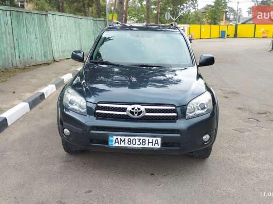 Toyota Rav4                            2007г. в рассрочку