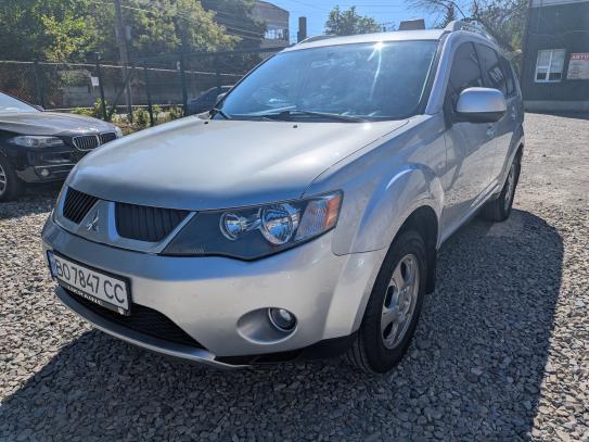 Mitsubishi Outlander                       2008г. в рассрочку