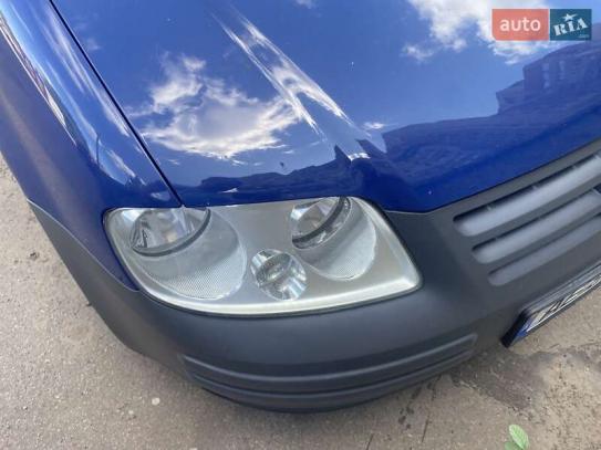 Volkswagen Caddy 2004г. в рассрочку
