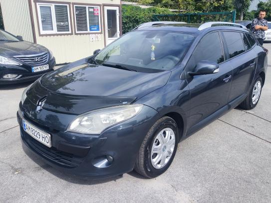 Renault Megane 2010г. в рассрочку