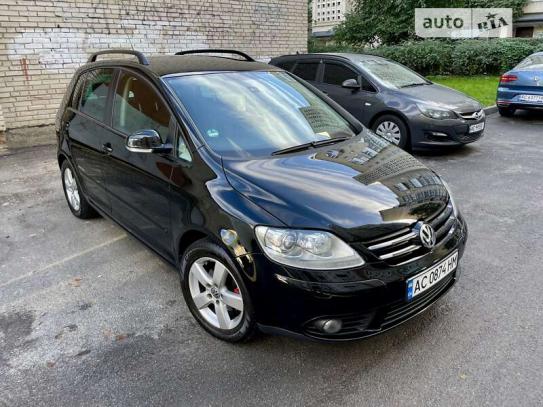 Volkswagen Golf plus 2008р. у розстрочку