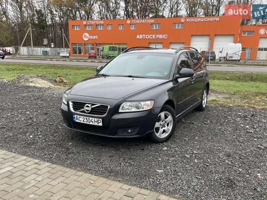 Volvo V50 2010р. у розстрочку