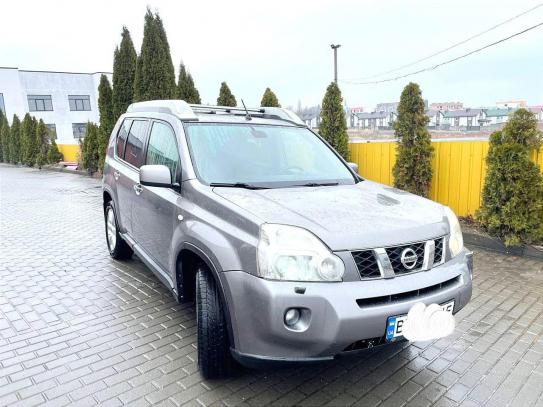 Nissan X-trail 2008р. у розстрочку