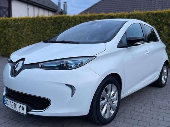 Renault Zoe
                             2016г. в рассрочку