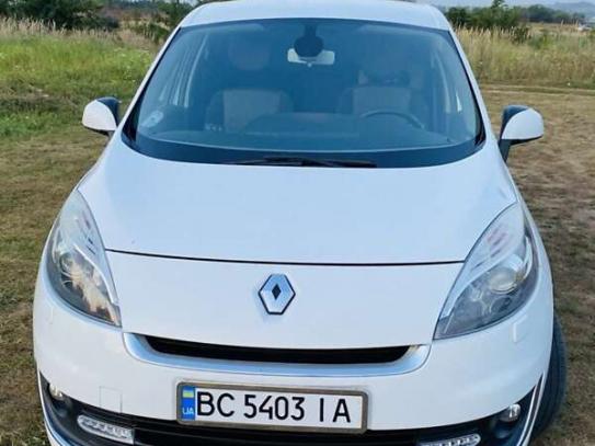 Renault Grand scenic 2012р. у розстрочку