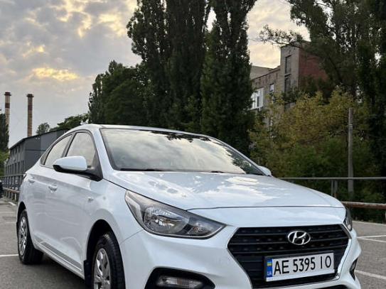 Hyundai Accent
                          2017г. в рассрочку