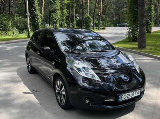 Nissan Leaf                            2015г. в рассрочку