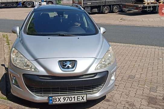 Peugeot 308                             2010г. в рассрочку