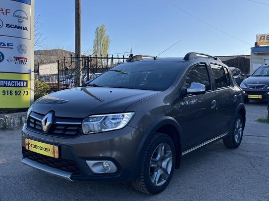 Renault Sandero                         2019г. в рассрочку