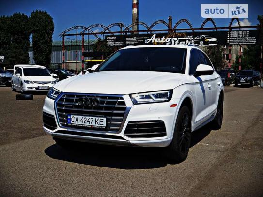 Audi Q5 2018г. в рассрочку