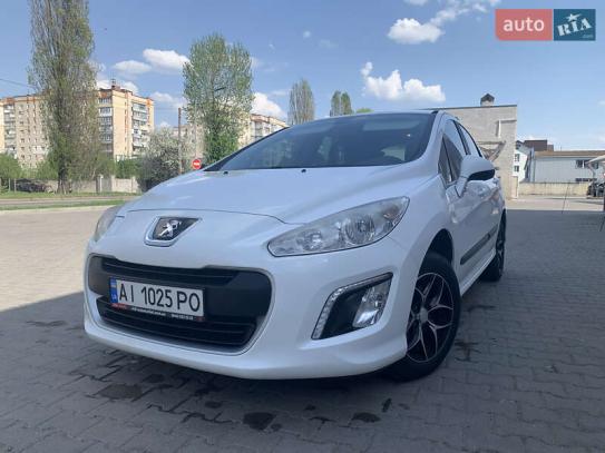 Peugeot 308
                             2013г. в рассрочку