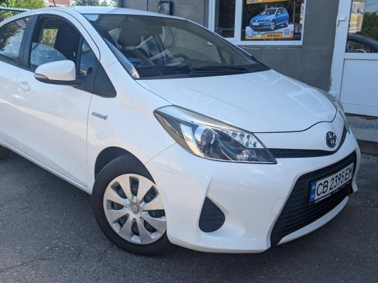 Toyota Yaris hybrid 2013р. у розстрочку