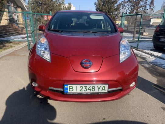 Nissan Leaf                            2016г. в рассрочку