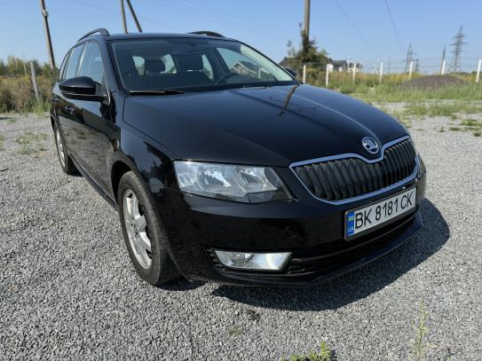 Skoda Octavia 2015р. у розстрочку