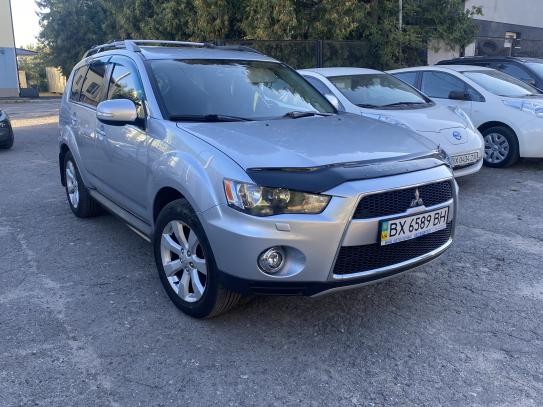 Mitsubishi Outlander 2012р. у розстрочку