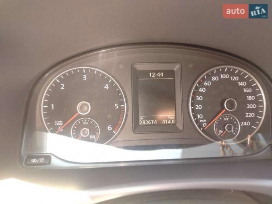 Volkswagen Touran                          2013г. в рассрочку