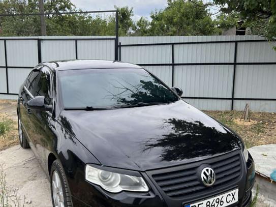 Volkswagen Passat 2008р. у розстрочку