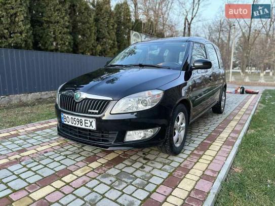 Skoda Roomster 2013р. у розстрочку