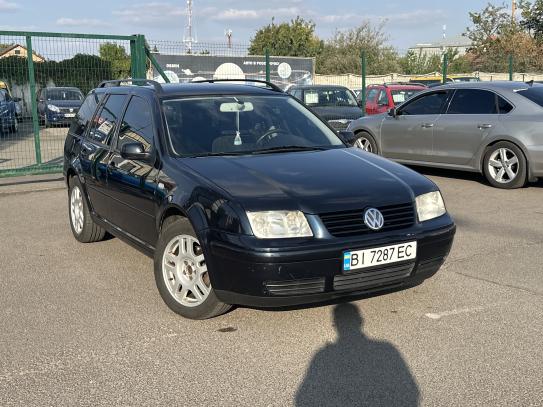 Volkswagen Bora 2000р. у розстрочку