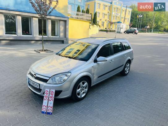 Opel Astra                           2005г. в рассрочку
