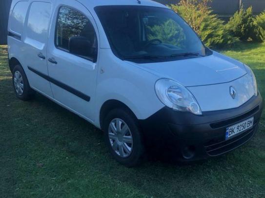 Renault Kangoo
                          2011г. в рассрочку