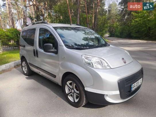 Fiat Qubo                            2012г. в рассрочку
